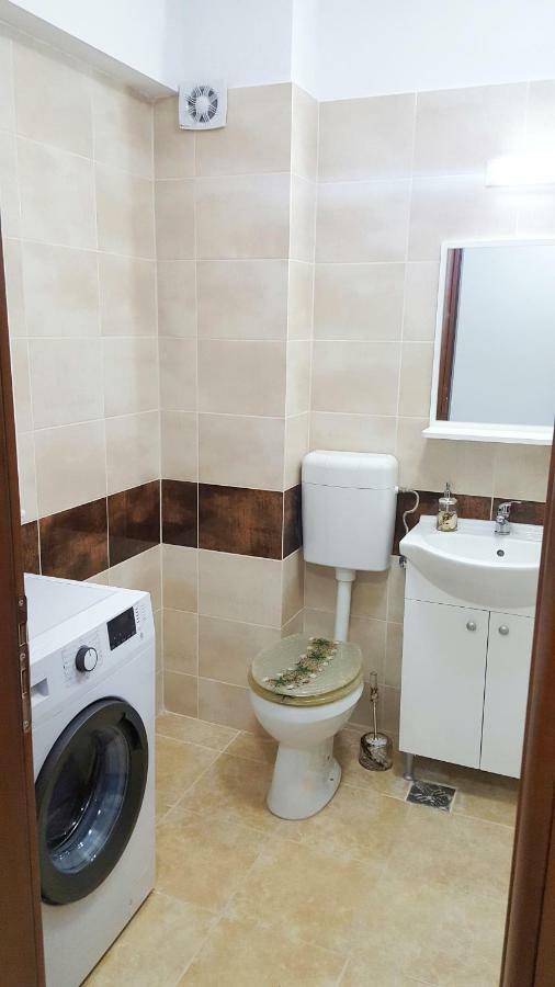 Starfish Apartament Navodari Luaran gambar